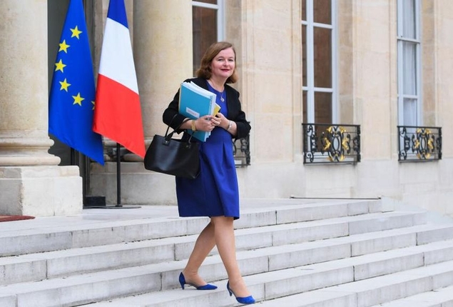 Nathalie Loiseau critiquée pour avoir invité la presse à la messe