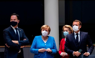Quand le Président tape du poing sur la table au sommet européen