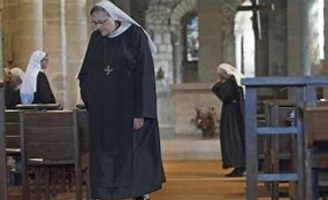 Zemmour à Marseille : une religieuse a chassé des antifas !