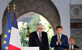 Emmanuel Macron à la grande mosquée de Paris : Islam de France ou Islam en France ? Ou comment la France est devenue la « colonie de ses colonies »