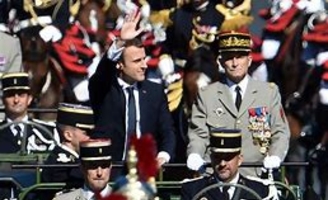 La tribune des généraux montre la perte de légitimité de Macron
