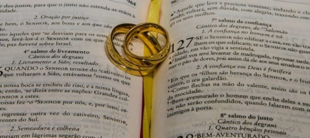 Le cardinal Marto de Fatima vante la réception de la communion de divorcés “remariés” : l'exemple très médiatique de Rosalia et Gastão