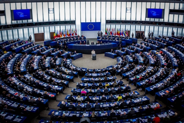 Le Parlement européen prend ses distances avec la Russie