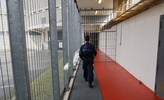 « Les détenus ont une dette morale envers la société » : la députée LR Christelle d’Intorni veut renforcer le travail en prison
