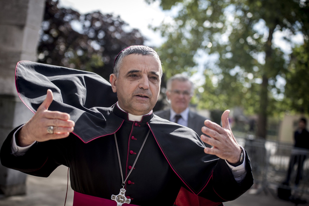 Mgr Dominique Lebrun adresse un message à ses fidèles : "Combien de temps encore cette purification va-t-elle durer ?"