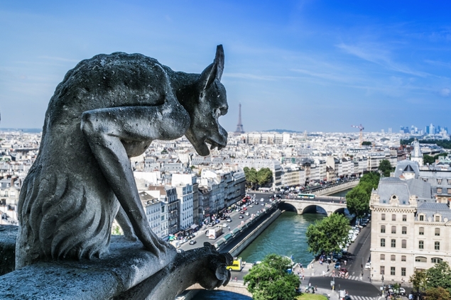 Notre-Dame de Paris : Quasimodo nous rappelle à l'ordre
