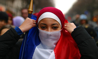 Peut-on être pleinement Français et musulman ?