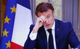 Réforme des retraites : pour Emmanuel Macron, l’enfer, c’est les autres