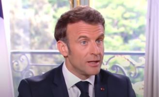 Remaniement gouvernemental : la course contre la montre pour Macron