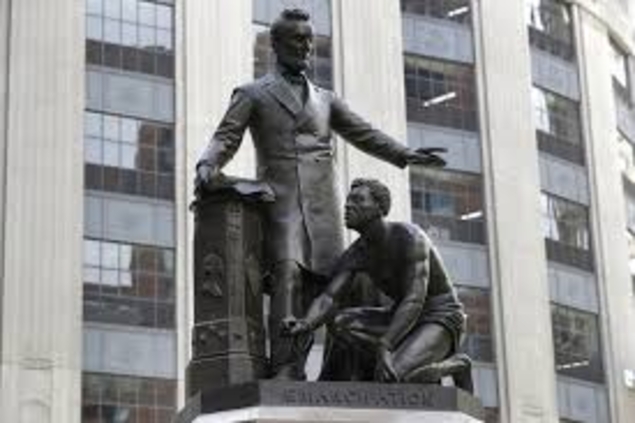 Une statue de l'abolitionniste Abraham Lincoln retirée à Boston
