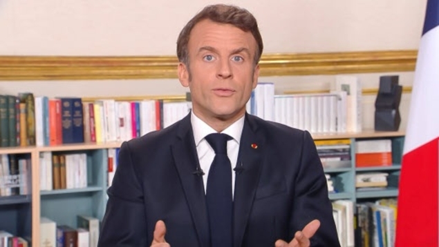 «Aucune vision», «totalement déconnecté», «pas très clair»... L'opposition sévère après les vœux d'Emmanuel Macron