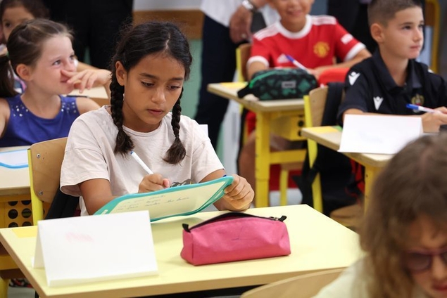 Apprentissage de la lecture : un rapport critique des "pédagogies inacceptables" adoptées par les enseignants