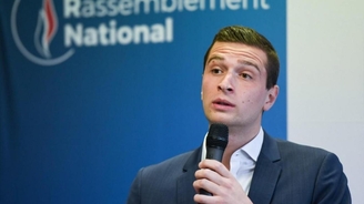 Bardella fustige le bilan de Macron au Parlement européen