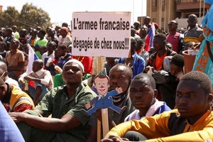 Burkina: le gouvernement confirme avoir demandé le retrait des troupes françaises