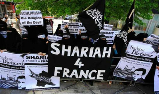 Charia, voile... les incroyables chiffres de l'islam en France