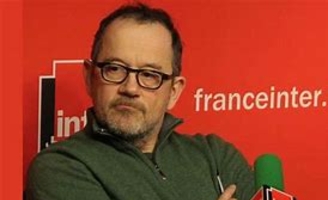 Comment demeurer le grand éditorialiste "anti-réac" de France inter  ?