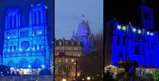 Des monuments catholiques illuminés aux couleurs de l’Union européenne