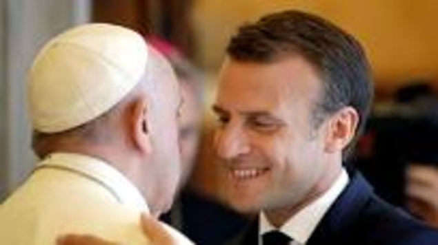 Entre le pape François et Macron, vraies et fausses convergences