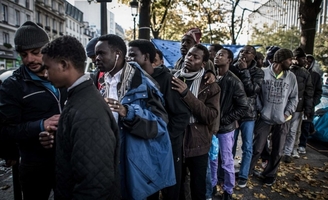 Italie : "Pour les migrants clandestins, la belle vie, c'est fini"