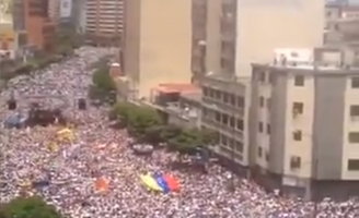 Journée historique au Vénézuela  : Maduro est vaincu, Juan Guaidó assure la Présidence par intérim