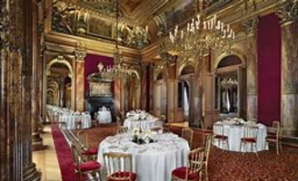 L'amertume des salariés des grands hôtels parisiens