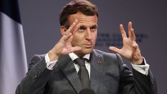 La haine anti-française de Macron