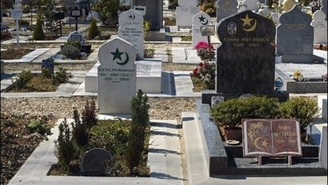 Le Conseil d’État rejette une requête contestant la présence des carrés musulmans dans les cimetières