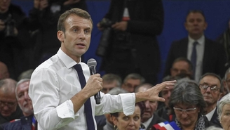 Macron accusé de profiter du grand débat pour faire "campagne aux frais de l'Etat"