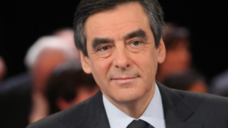 Nicolas Sarkozy éliminé, François Fillon largement en tête.