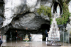 Notre-Dame de Lourdes… sous les eaux du Gave de Pau !