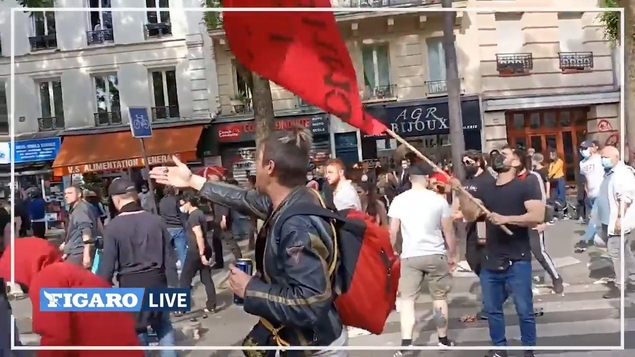 Procession attaquée à Paris en mémoire des martyrs de la Commune