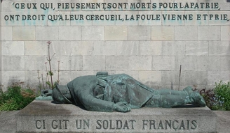 Quand un soldat français meurt dans la rue