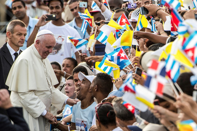 Racines, identité, patriotisme au cœur d’un message du pape à des jeunes