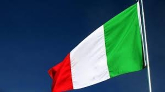 Tour de vis sur l'immigration : les Italiens plébiscitent leur gouvernement et la Ligue