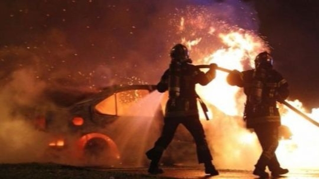 Voitures brûlées, policiers lynchés : RAS à la Saint Sylvestre
